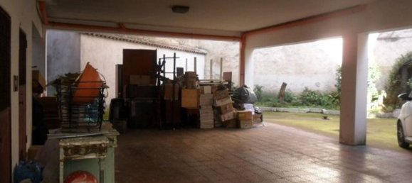 9 rooms House in Casal di Principe, Italy No. 33217 15