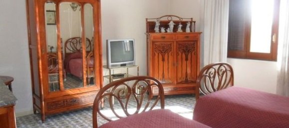 9 rooms House in Casal di Principe, Italy No. 33217 20
