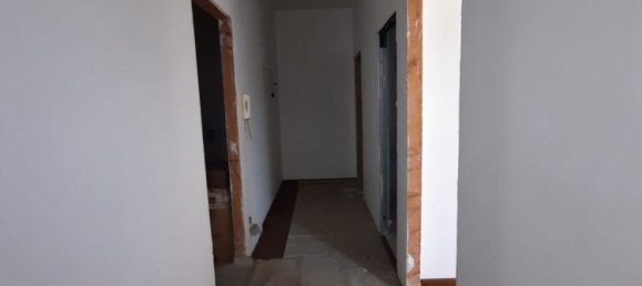 9 rooms House in Casal di Principe, Italy No. 33217 10