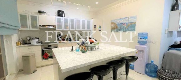 Квартира с 1 спальней в Сент-Джулианс, Мальта № 4683 2