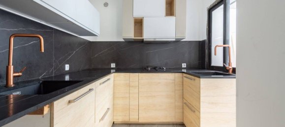 4 bedrooms Villa in Marseille, France No. 280258 6