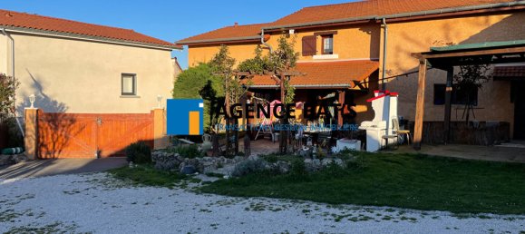 Casa T3 em Boisset-Saint-Priest, France N.º 58056 2