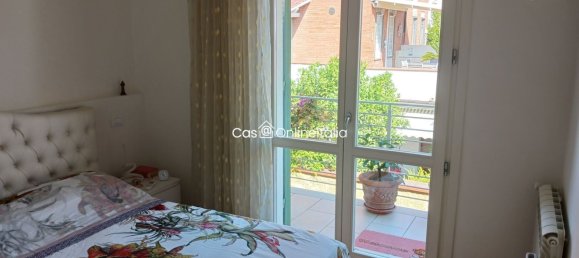 7 rooms House in Camaiore, Italy No. 91014 16