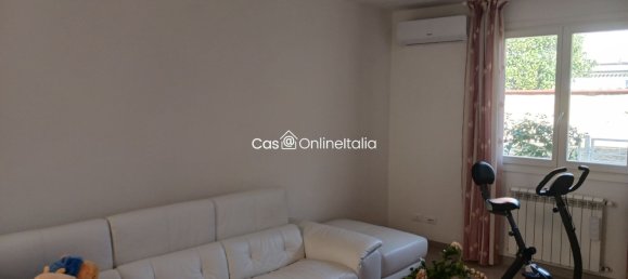 7 rooms House in Camaiore, Italy No. 91014 7