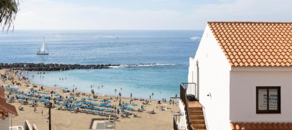 Apartamento de 3 dormitorios en Arona, Spain No. 159720 16