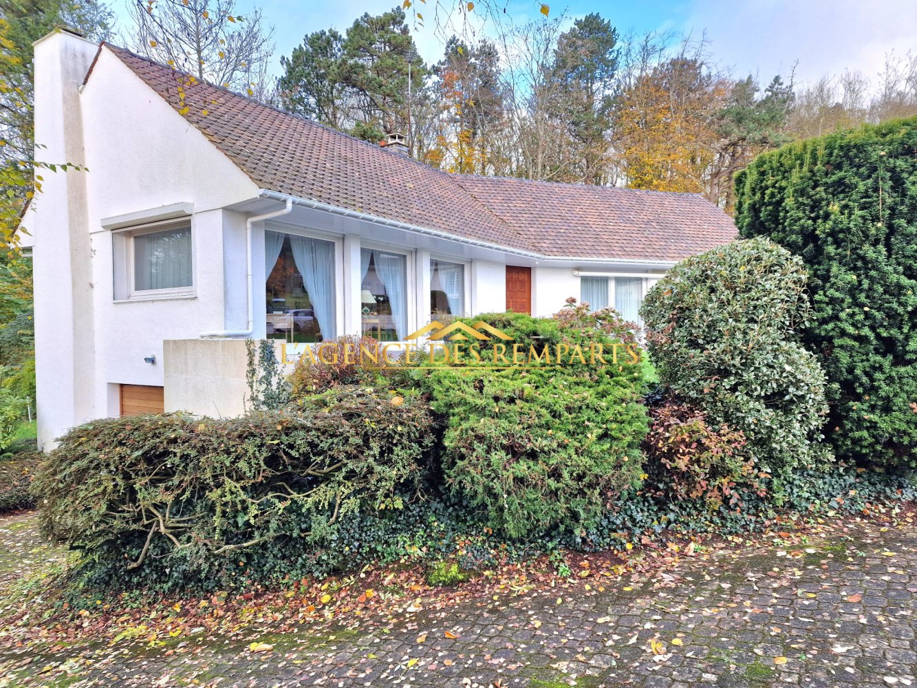 Casa de 4 dormitorios en Etaples, France No. 51982