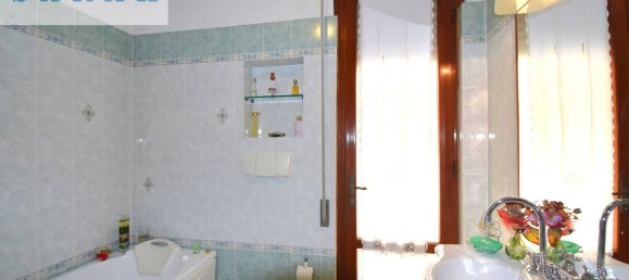 3-salle Maison à Viareggio, Italy No. 90483 27