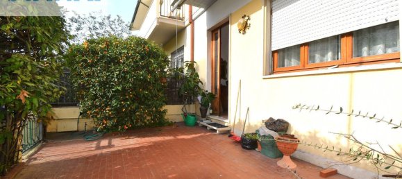 3-salle Maison à Viareggio, Italy No. 90483 11