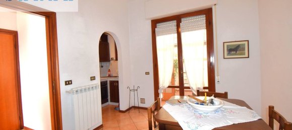 3-salle Maison à Viareggio, Italy No. 90483 7