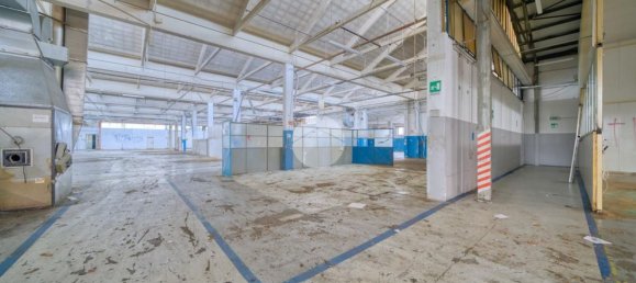 4100m² Warehouse in Rivoli, Italy No. 140985 5