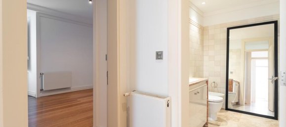 1 bedroom Apartment in Lisbon, Portugal No. 97983 32