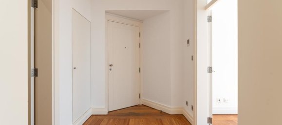 1 bedroom Apartment in Lisbon, Portugal No. 97983 20