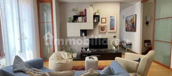 Apartamento T2 em Poggibonsi, Italy N.º 323810 3