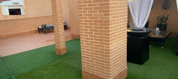 2 bedrooms Penthouse in Alicante, Spain No. 136199 3