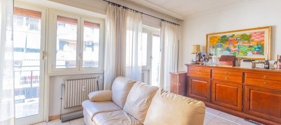 4 bedrooms Apartment in Rome, Italy No. 341100 7