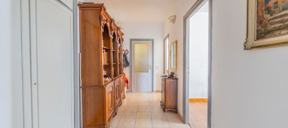 4 bedrooms Apartment in Rome, Italy No. 341100 30