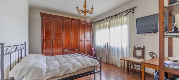4 bedrooms Apartment in Rome, Italy No. 341100 5