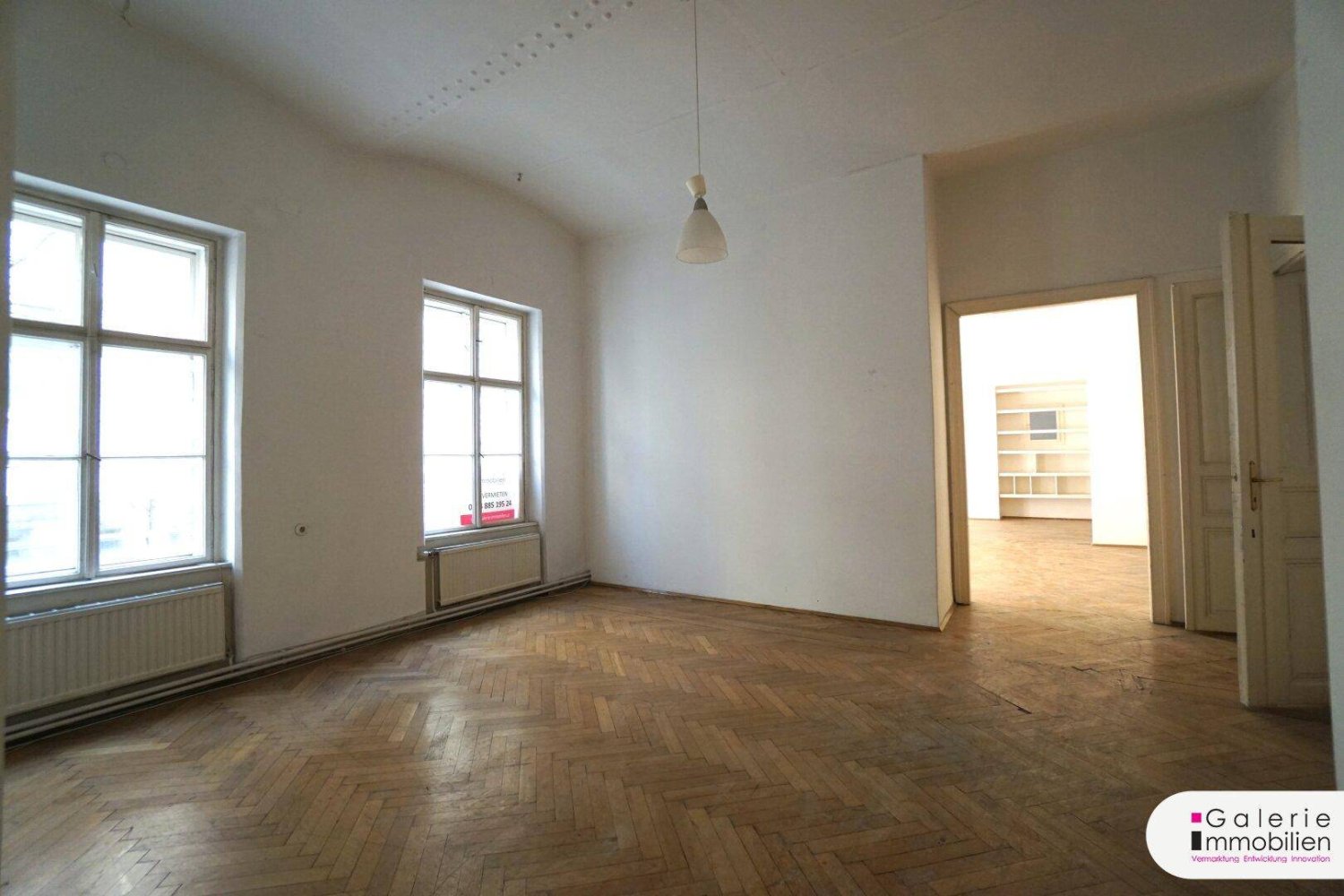 Квартира с 6 комнатами в Нойбау, Австрия № 138597