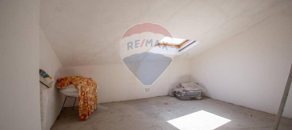 8-Zimmer Haus in Casoli, Italy, Nr. 15078 6