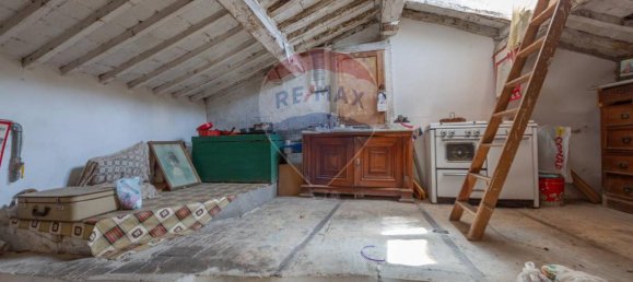 8-Zimmer Haus in Casoli, Italy, Nr. 15078 2