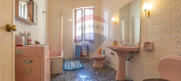 8-Zimmer Haus in Casoli, Italy, Nr. 15078 26