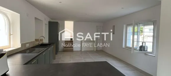 3 Schlafzimmer Haus in Chatellerault, France, Nr. 351080 9