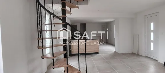 3 Schlafzimmer Haus in Chatellerault, France, Nr. 351080 7