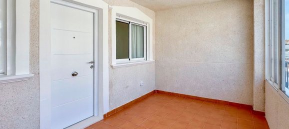 2 bedrooms Apartment in Alicante, Spain No. 181465 25
