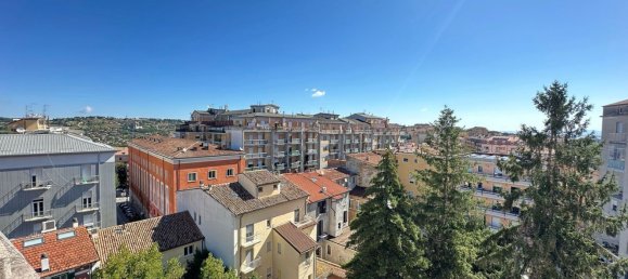 4 rooms Apartment in Campobasso, Italy No. 271214 15