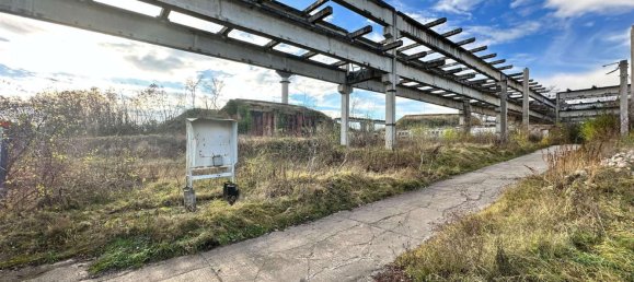  قطعة أرض في Salzlandkreis, Germany رقم 227459 9