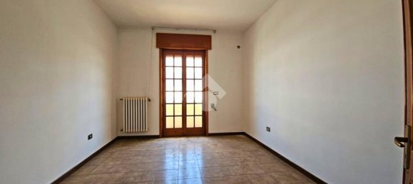 3 bedrooms House in Leverano, Italy No. 300016 24