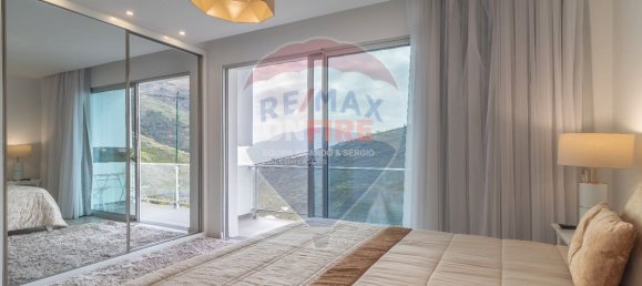 3 bedrooms Villa in Ribeira Brava, Portugal No. 27944 5