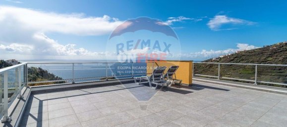 3 bedrooms Villa in Ribeira Brava, Portugal No. 27944 2