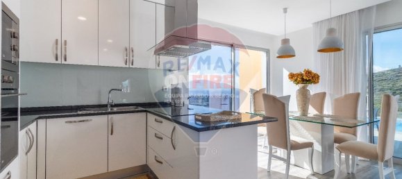 3 bedrooms Villa in Ribeira Brava, Portugal No. 27944 24