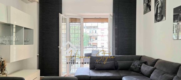 2 bedrooms Apartment in Rome, Italy No. 336580 7