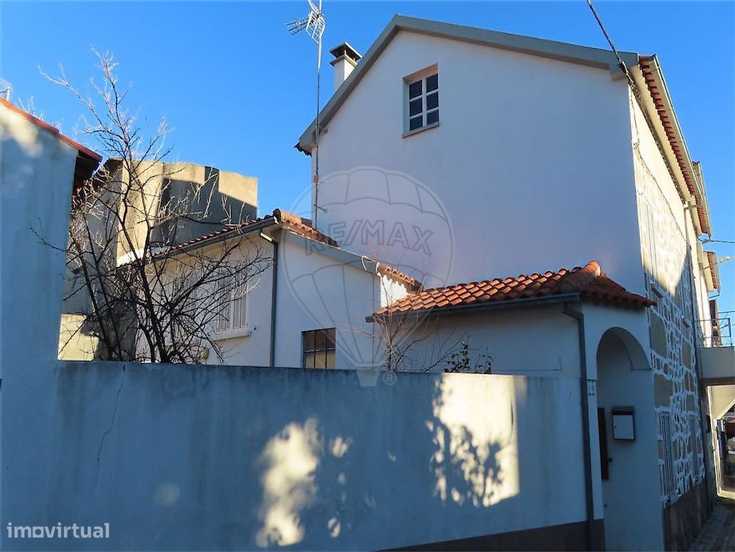 Дом с 3 спальнями в Пенамакор, Португалия № 33656