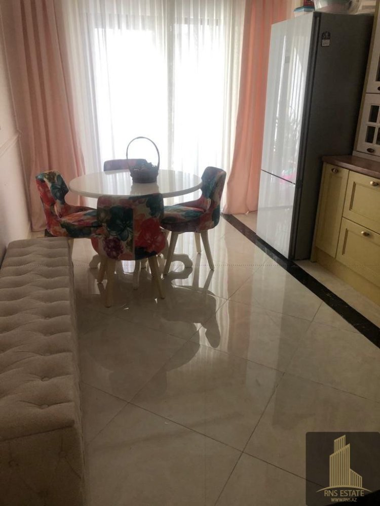 Apartamento T2 em Khatay, Azerbaijan N.º 1682