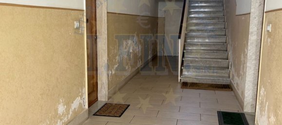 5 rooms Apartment in Catania, Italy No. 45628 11