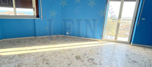 5 rooms Apartment in Catania, Italy No. 45628 17