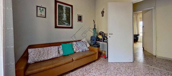 6غرفة شقة في Florence, Italy رقم 140015 24