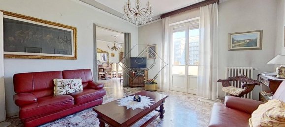 6غرفة شقة في Florence, Italy رقم 140015 8