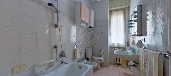 6غرفة شقة في Florence, Italy رقم 140015 26