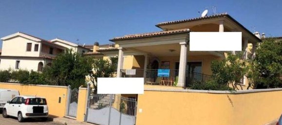 Вилла с 6 комнатами в Ольбия, Италия № 51572 12