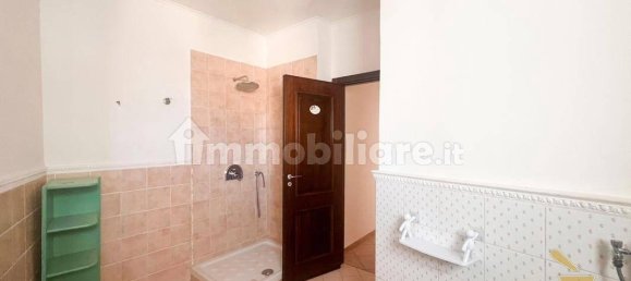 Apartamento T2 em Pozzuoli, Italy N.º 345927 3