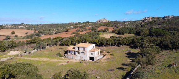 12-Zimmer Haus in Aglientu, Italy, Nr. 154176 4