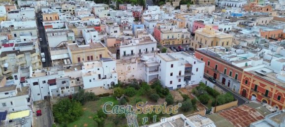 10 غرف نوم منزل في Parabita, Italy رقم 60350 41