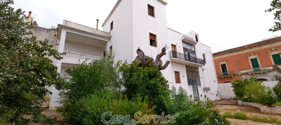 10 غرف نوم منزل في Parabita, Italy رقم 60350 44