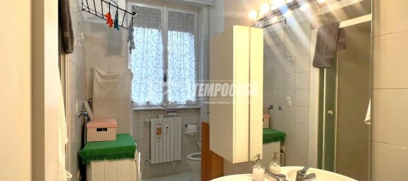 Studio in Milan, Italy No. 250748 14