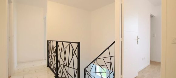 3 Schlafzimmer Haus in Darvoy, France, Nr. 47661 18