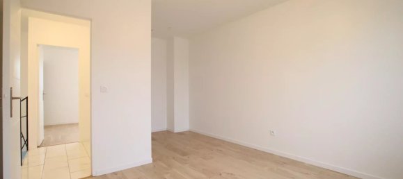 3 Schlafzimmer Haus in Darvoy, France, Nr. 47661 12